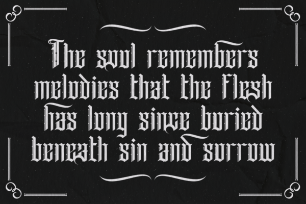 Bladesey – Blackletter Display Font (2) Bladesey – Blackletter Display Font